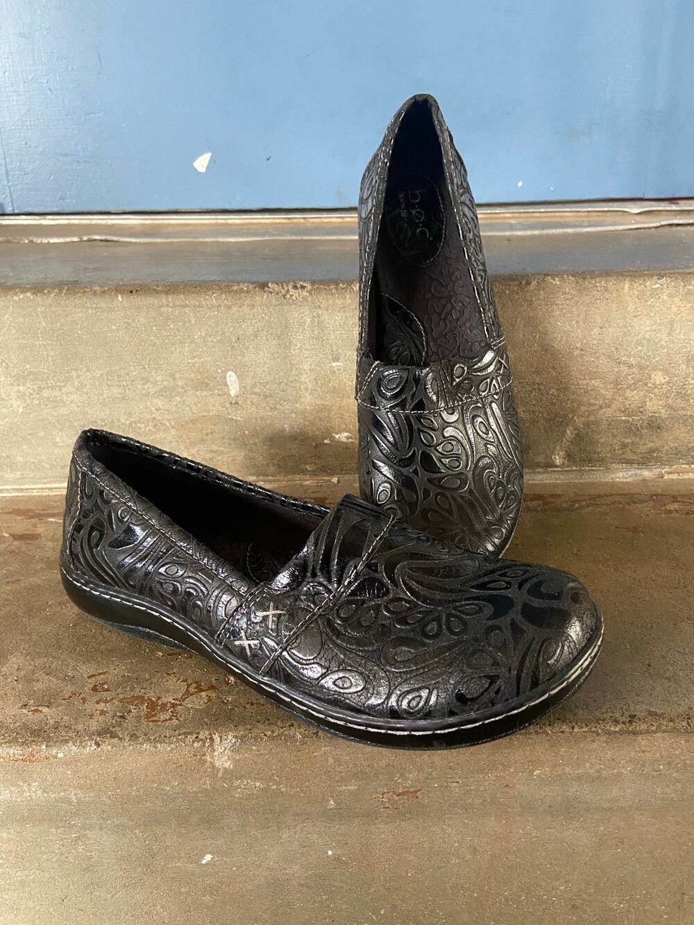 B.O.C. black embossed leather slip on loafer